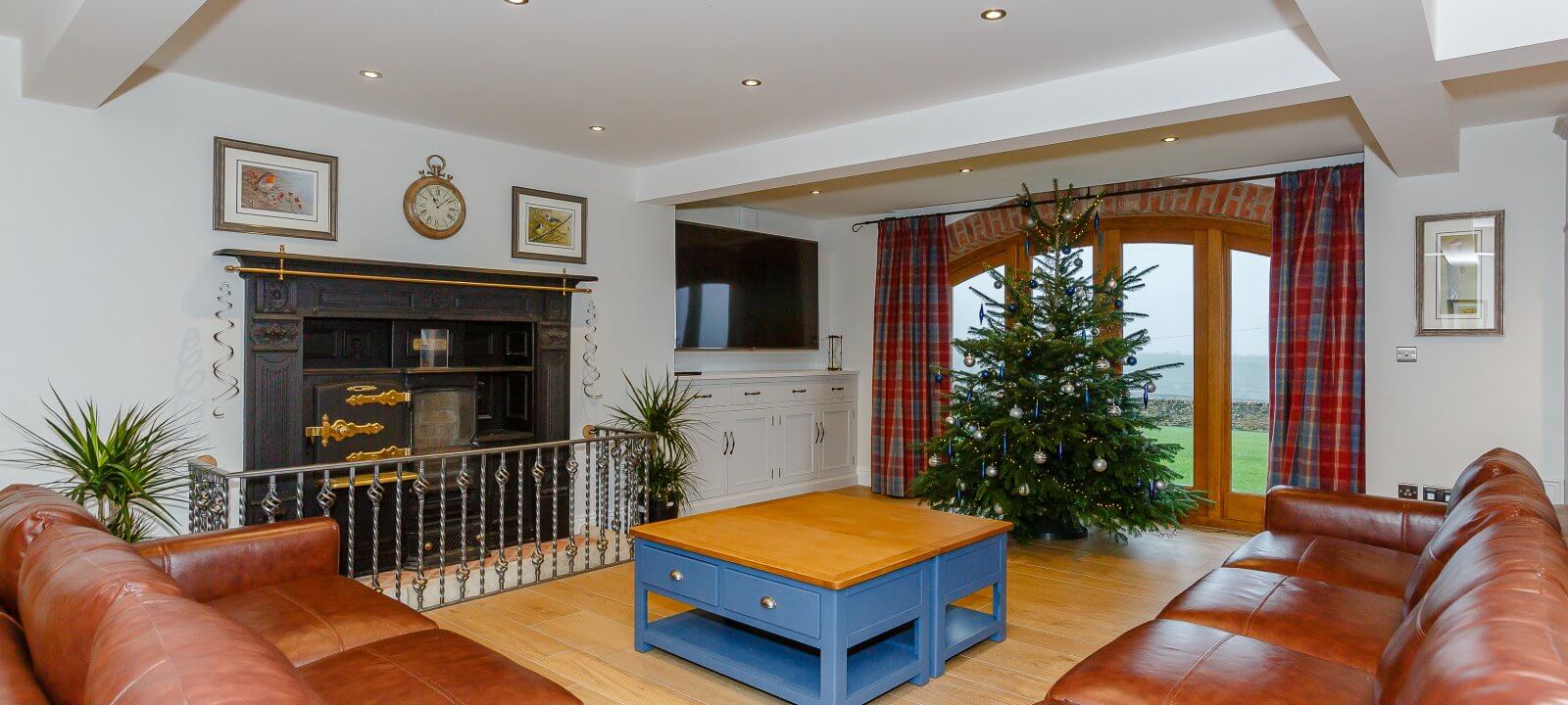 Christmas tree in lounge area of kitchen